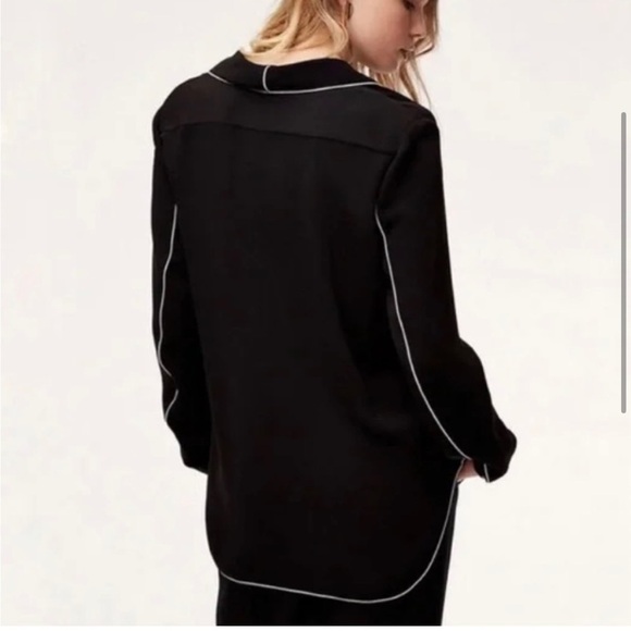 Babaton Aritzia Rena Black Long Sleeeve Blouse w/White Piping Size XS - Picture 6 of 12